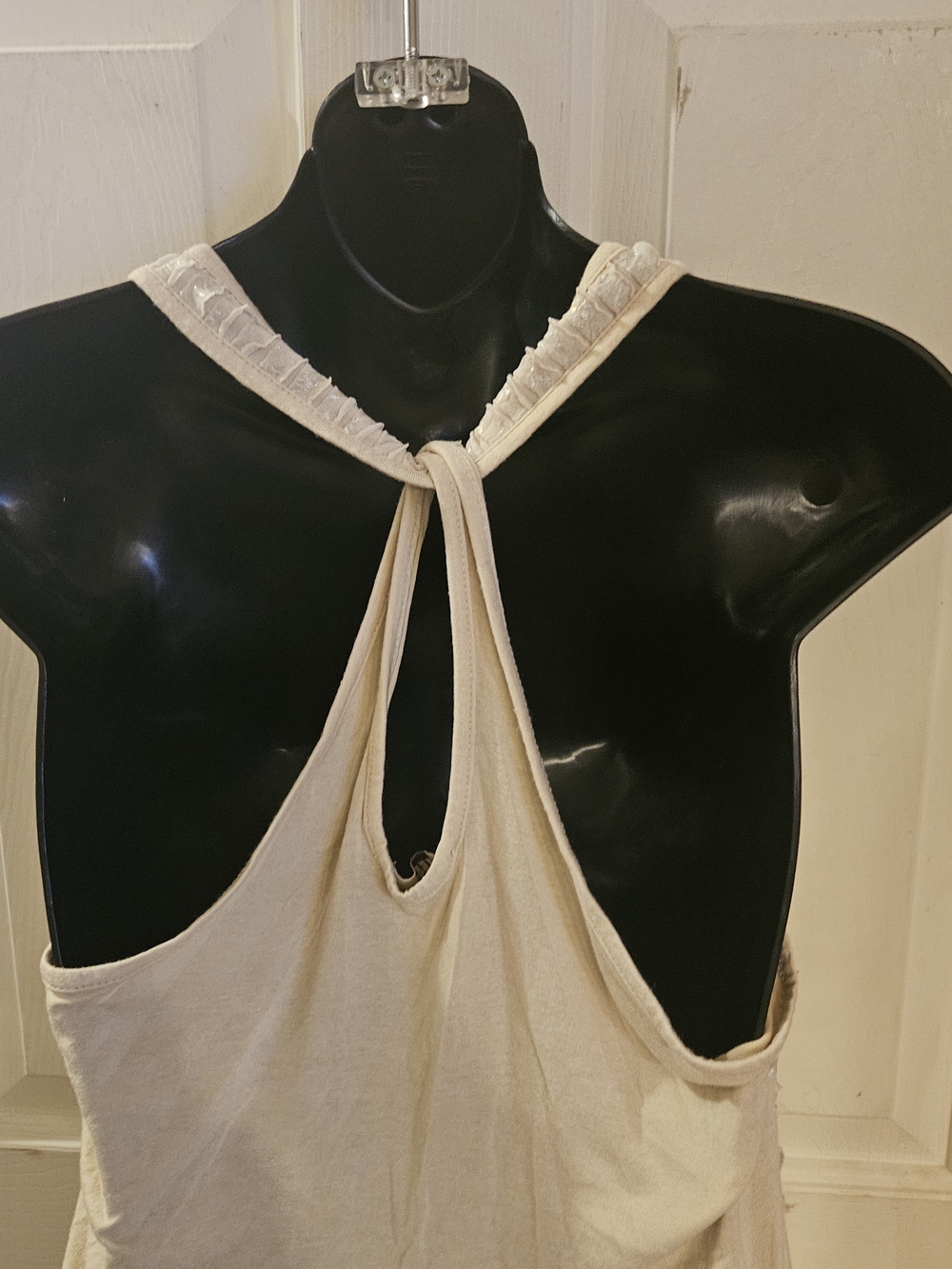 ISSI Cream Ruffle Tank Top - Picture 7 of 8